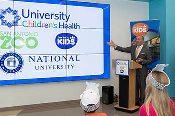 Chancellor Cunningham announces sponsorship of San Diego Zoo Kids channel at University Children’s Health in San Antonio, TX.