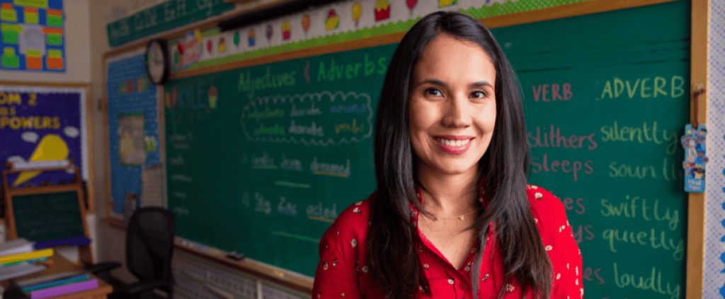 What student support services help working adults stay enrolled